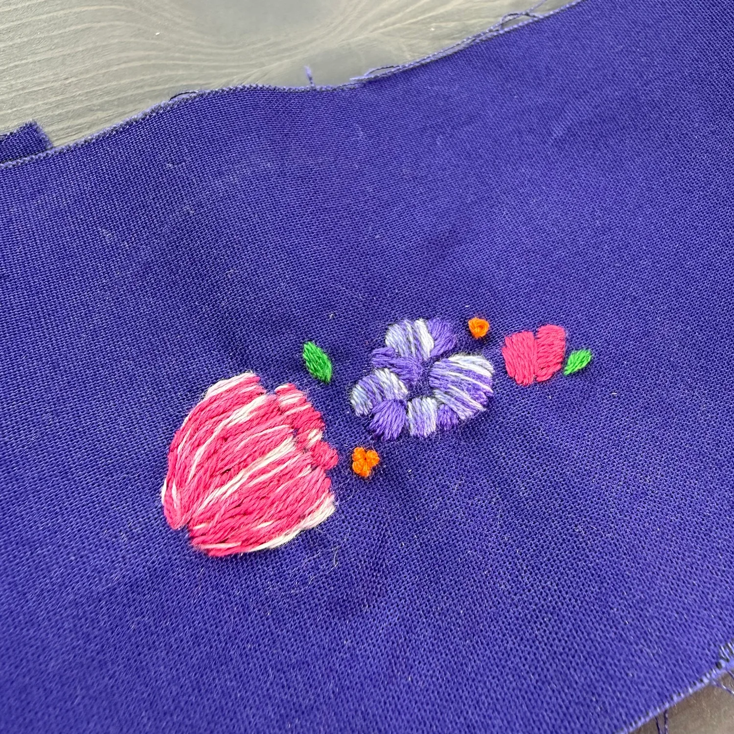 Finished embroidered flowers