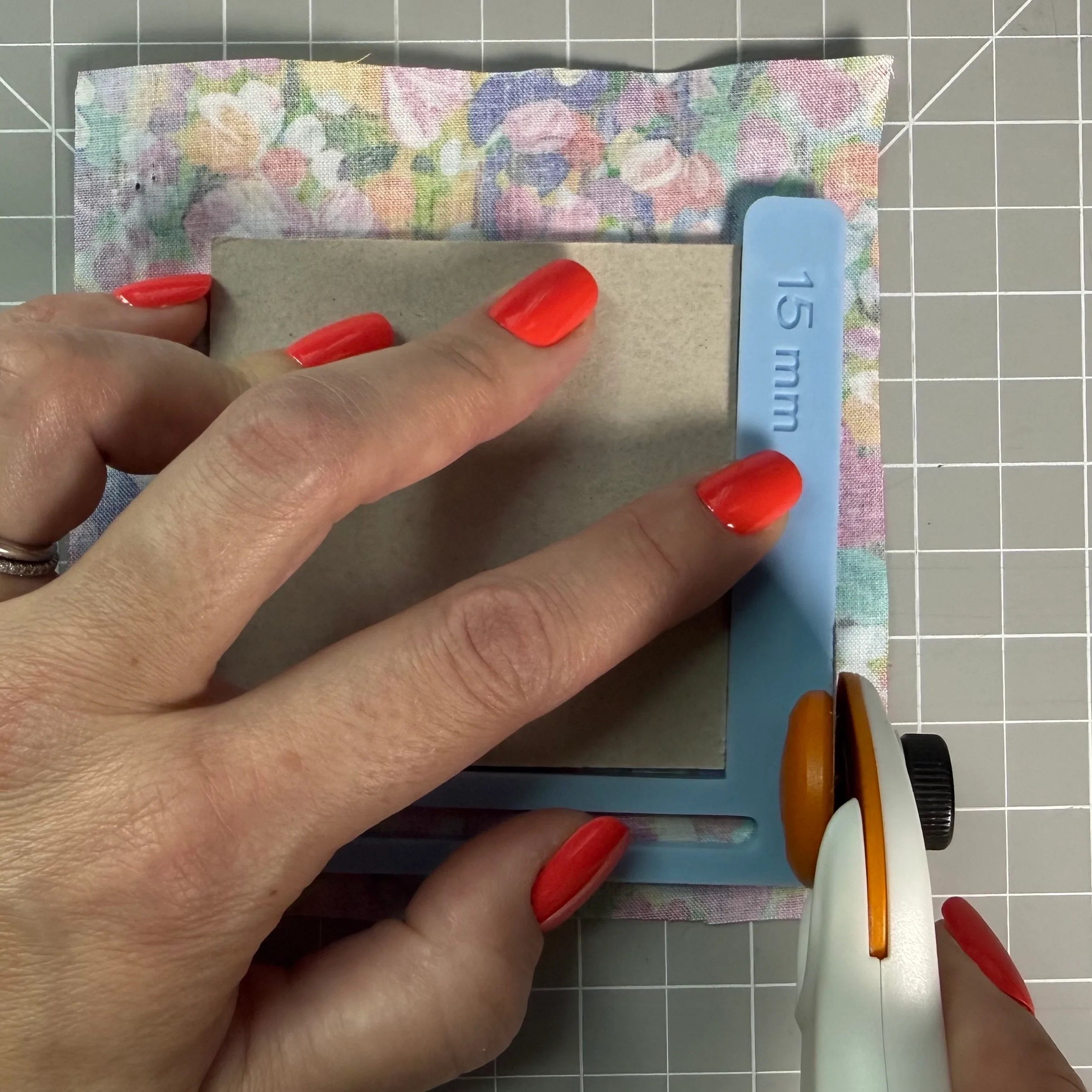 Clipping fabric at a marked panel corner